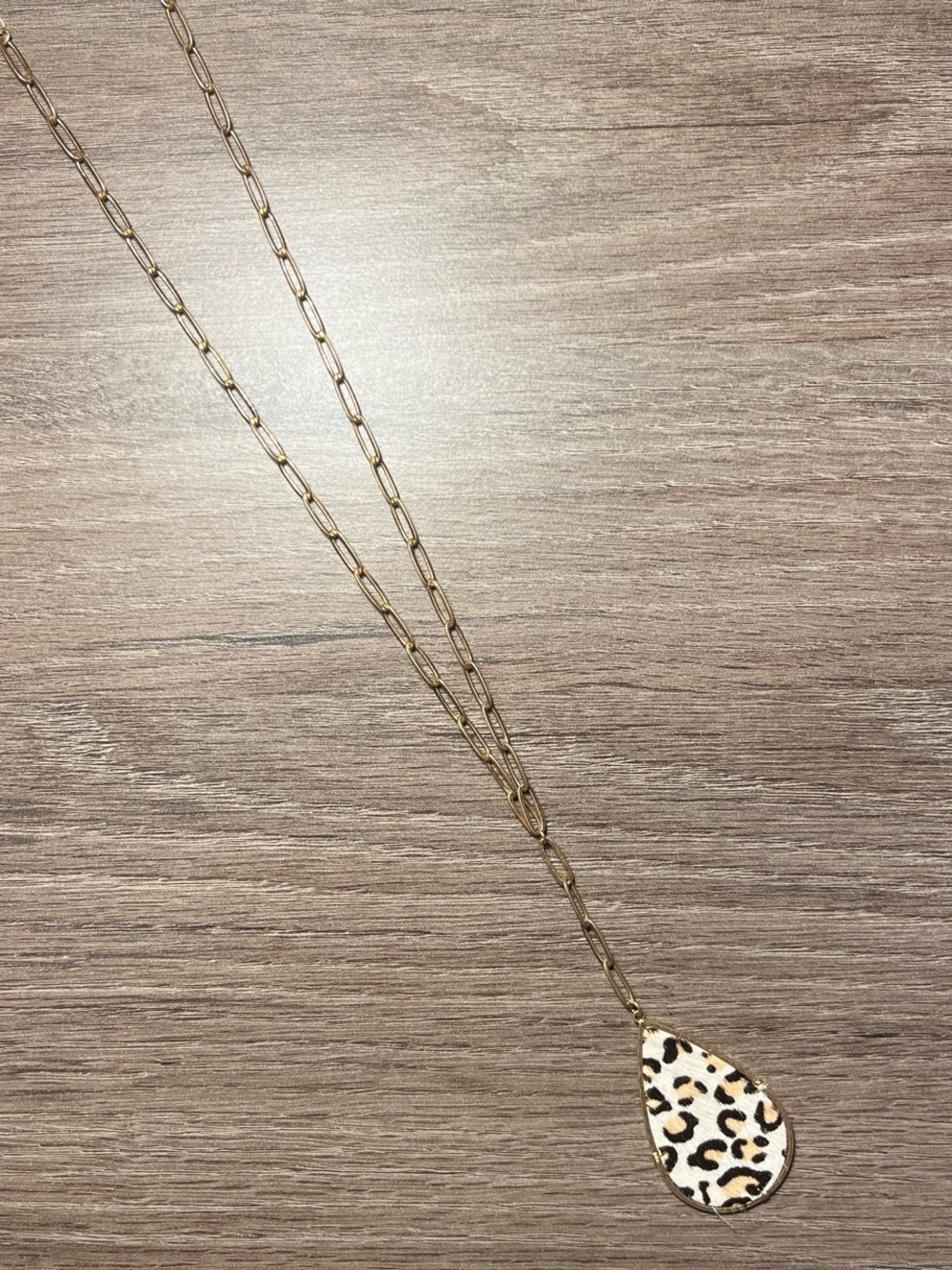Gold-Tone Paperclip Necklace with Leopard Teardrop Pendant
